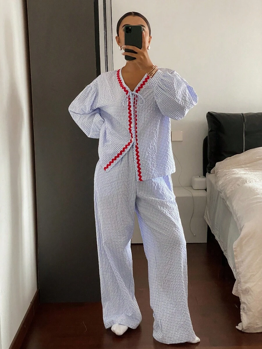 Bộ đồ ngủ nữ cổ thắt nơ vải kẻ caro xếp ly màu tương phản, trang phục thu đông - Màu xanh lam - Xem 1