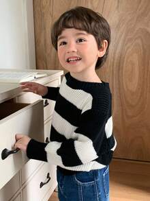 DAZY 幼儿男童宽松休闲条纹针织毛衣，基本款圆领长袖，秋季 - 黑與白 - 查看 4