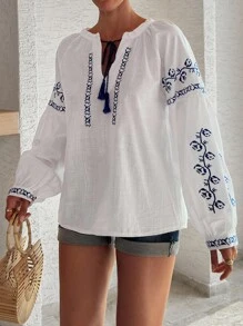 100%Cotton Linen Quality, Embroidery Detailed Balloon Sleeve Premium Quality Blouse - White - View 4