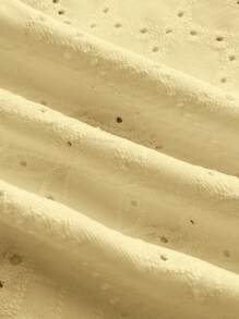 少女黄色针织休闲百搭镂空纹理褶皱 A 字迷你裙，适合夏季