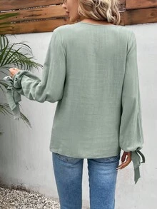 SHEIN Frenchy Bluse mit Bogenkante, Knoten, Laternenärmeln,