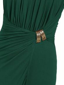 Ellevyn Summer Elegant Women's Solid Color Pleated Metal Decoration Sleeveless Hanging Knitted Long Skirt - Dark Green - View 7