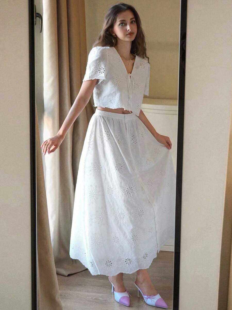 DAZY 女士V领短袖镂空裙两件套 - 白色 - 查看 1