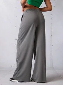 SHEIN Sports Pantalones deportivos para mujer, pantalones de chándal deportivos, pantalones de chándal gris oscuro, ropa deportiva, ropa de entrenamiento, chándal, pantalón ancho, pádel, tenis, pickleball, vuelta al cole, ropa urbana retro, estilo callejero, preppy, blokecore, con cordón, pantalones de otoño-invierno, pantalones de otoño-invierno, tela cálida, color desgastado, pantalones grises sueltos retro - Gris - Ver 7