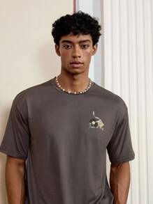 SWAVVY Music Festival T-Shirt Cassette Record Element Print Men's Loose Casual T-Shirt, Graphic Tee