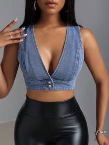 SHEIN ICON 大码女式深V领单排扣无袖短款休闲牛仔上衣 - 中等水洗藍 - 查看 1