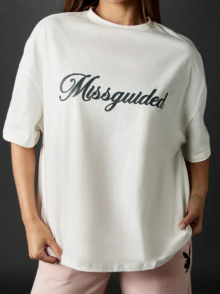 MISSGUIDED Koszulka z logo marki, oversize'owa, swobodna, uliczna, podstawowa, na co dzień, niezbędna, luźna, do noszenia w domu, jesień, zima, z odsłoniętymi ramionami, biała