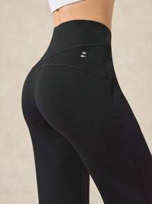 OutZeal 女士运动黑色长裤，日常休闲居家穿着舒适，采用柔软弹力莫代尔面料，高腰设计，带侧袋。