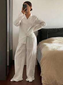 DAZY 条纹波点纹理面料撞色刺绣装饰优雅女士睡衣套装，秋冬服装 - 白色 - 查看 5