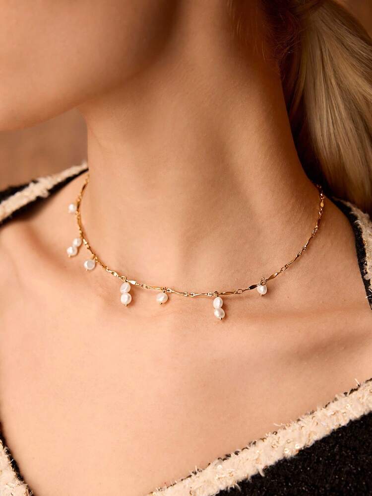 GOLD ELEGANT FAUX PEARL DETAIL NECKLACE