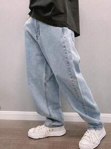 Manfinity Roghcode 大码男士牛仔宽松锥形工装裤 - 淺色水洗藍 - 查看 4