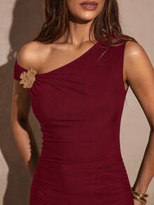 Silquee 女士优雅不对称领口修身连衣裙，夏季 - 酒紅色 - 查看 6