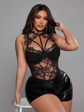 NU&NOW Plus Size Women's Spring/Summer New Year Black Lace Sexy Hollow Out Tie Front Avant-Garde French Casual Young Elegant Fashion Elastic Knit Versatile Comfortable Inner/Outer Wear, Young Elegant Sexy Patchwork Sexy Women Top, Sexy Holiday Outfit, Social Bodysuit, Black Top, Black Bodysuit, Black Bustier, Tight High-End Transparent Off-Shoulder Fitted Solid Color Bodysuit Bodysuit