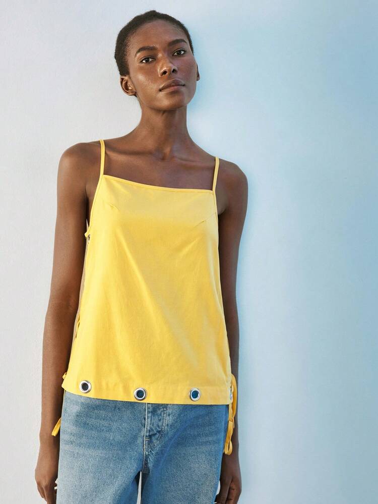 SHEIN Maija Autumn Yellow Women's Eyelet Decor Camisole, Versatile Casual Urban Fashion Design, Comfortable Loose Fit, Suitable For Music Festivals, Halloween, Christmas, Parties, Cold Shoulder Top Bohemian Style Vacation Wear, Summer Ins Celebrity Same Style Vacation Style, Exotic Atmosphere, Country Concert, Western Style Clothing, High-Grade Fabric, Comfortable And Breathable Low-Key And Durable Basic Style, All-Match And Suitable For Everyone, Street Fashion Wear, Coffee Shop Wear, Relaxed Wear All-Seas