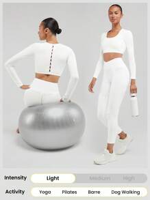 GLOWMODE FeatherFit™ Back At It Again Cutout Crop Active Top - Putih - View 5