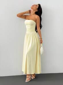 SHEIN PETITE 女士纯色褶饰修身抹胸连衣裙，优雅夏日 - 黃色 - 查看 4