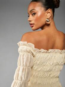 MISSGUIDED Off-Shoulder Minikleid mit langen Ärmeln, Raffungen, elegantes Party-/Hochzeitsgast-Kleid für Feiertage, figurbetontes Kleid mit Smokdetail und Glockenärmeln für besondere Anlässe und Abend - Aprikosenfarben - Übersicht 7