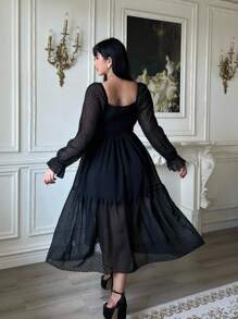 Lyrianda 全新优雅雪纺纹理波尔卡圆点蝴蝶结装饰胸围泡泡袖腰部收紧喇叭下摆连衣裙 - 黑色 - 查看 2