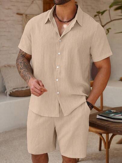 Manfinity Homme Conjunto casual de talla grande para hombre con camisa de manga corta de un solo pecho y pantalones cortos de unicolor