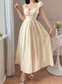 DAZY 纯色V领蝴蝶结无袖中长连衣裙，适合女士婚礼穿着 - 白色 - 查看 6