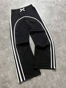 SHEIN Bolty 男童休闲日常百搭舒适撞色罗纹腰带阔腿针织运动裤，适合儿童服装、返校季男童套装、生日派对、晚宴、演出、婚礼、洗礼、开幕式、日常穿着、上学、旅行、运动，加厚保暖内衬，适合秋冬季穿着，喇叭裤型，黑色运动裤，Y2K风格，秋季必备 - 黑色 - 查看 1