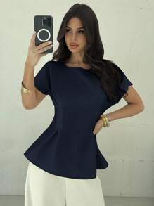 Firerie 女士新款优雅通勤度假复古风毕业季日常百搭杏色和藏蓝色竹纤维纹理圆领短袖褶皱腰部X形设计常规衬衫，适合度假、海滩穿着 - 藏蓝色 - 查看 3