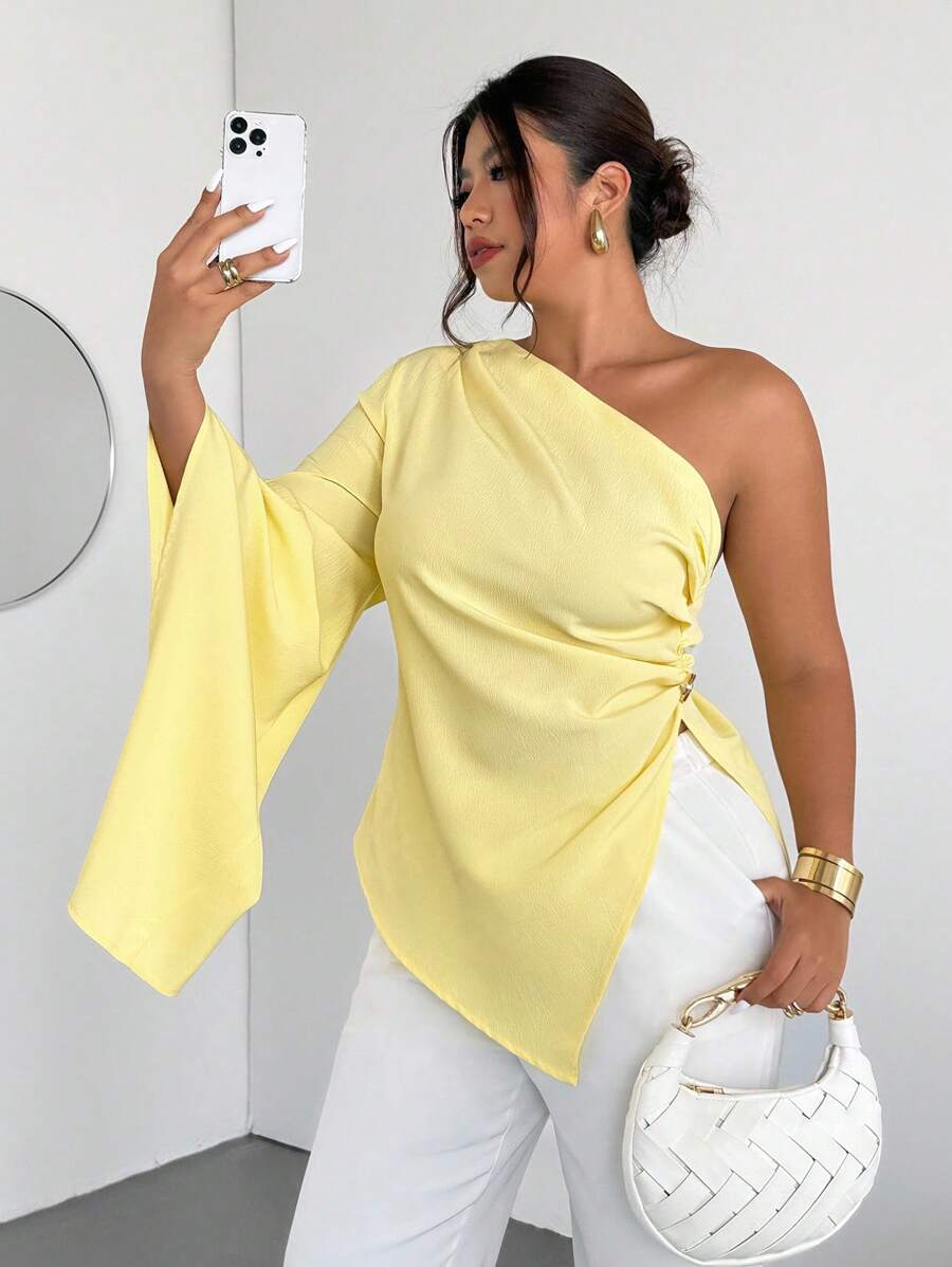 Firerie 加大码女式优雅新款时尚海滩度假休闲不对称肩部超长袖腰部褶饰金属装饰黄色衬衫