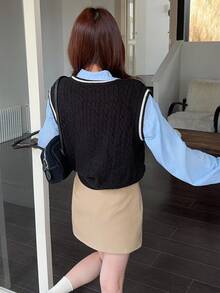 DAZY Women's Collegiate Style Casual Contrast Trim Knit Vest