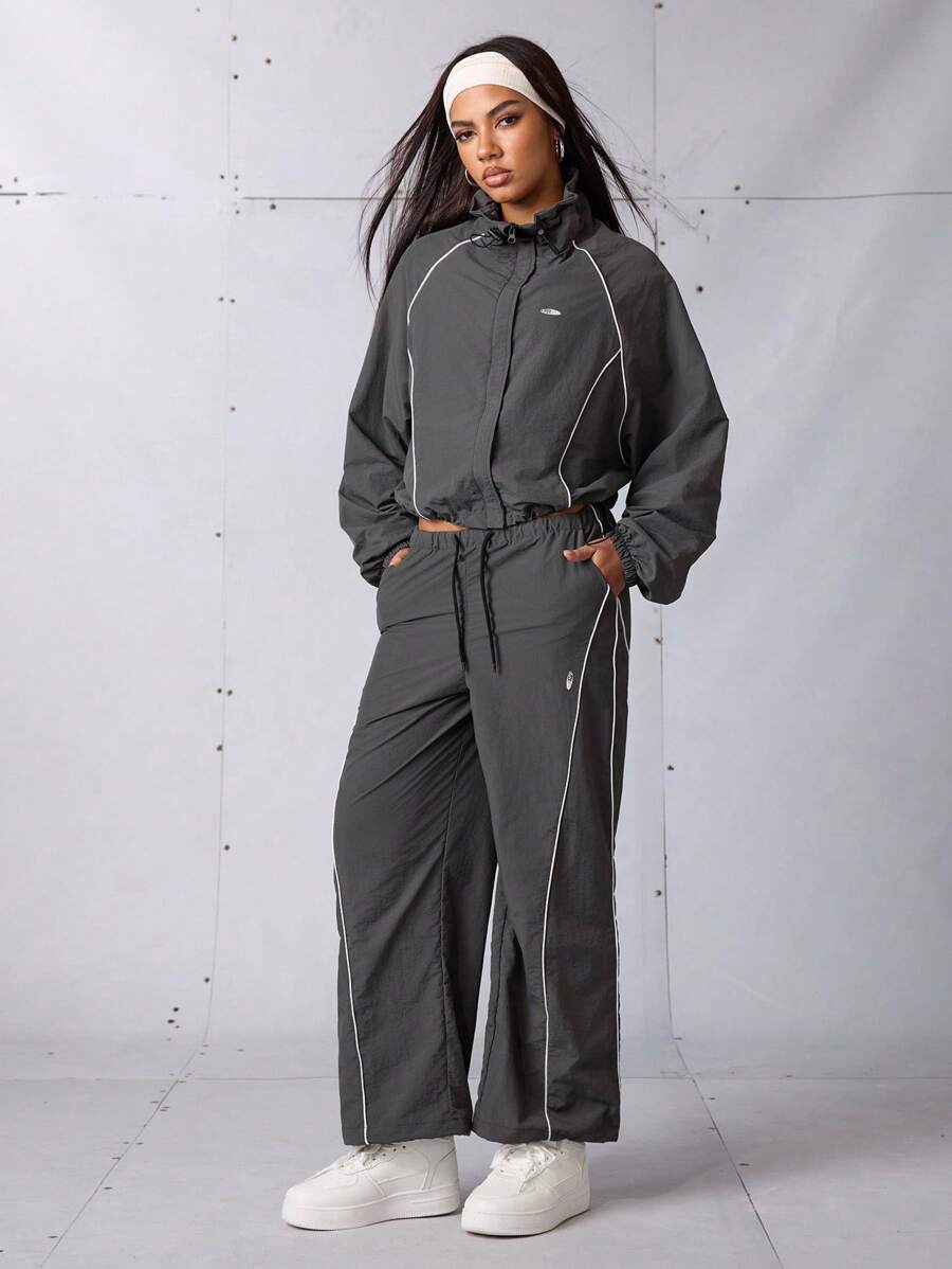 Exploreva 女士运动套装、返校装、毕业典礼、返校装、女士运动和瑜伽时尚运动服女士套装、慢跑和户外休闲装女士健身套装女士健身套装宽松版型、夹克和裤子套装、运动服 Y2k、 - 灰色 - 查看 1