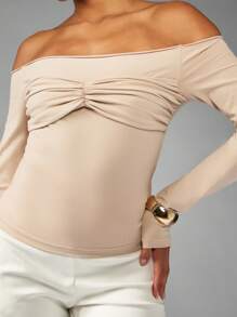 MISSGUIDED Off Shoulder Long Sleeve Top Ruched Front Bustier Detail Elegant Evening Party Occasion Holiday Fitted Blouse Spring Glamorous Sophisticated - Khaki - View 4