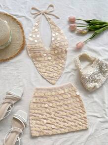 SHEIN x Eduarda Gutierrez Soleia 女士性感 V 领系带露背吊带背心和高腰亮片毛衣两件套，适合派对、圣诞节、约会、夜总会、海滩、游轮、下午茶、波西米亚风、波西米亚风、浪漫花卉、度假钩针两件套奶油色两件套亮片两件套海滩两件套秋冬 - 杏色 - 查看 7