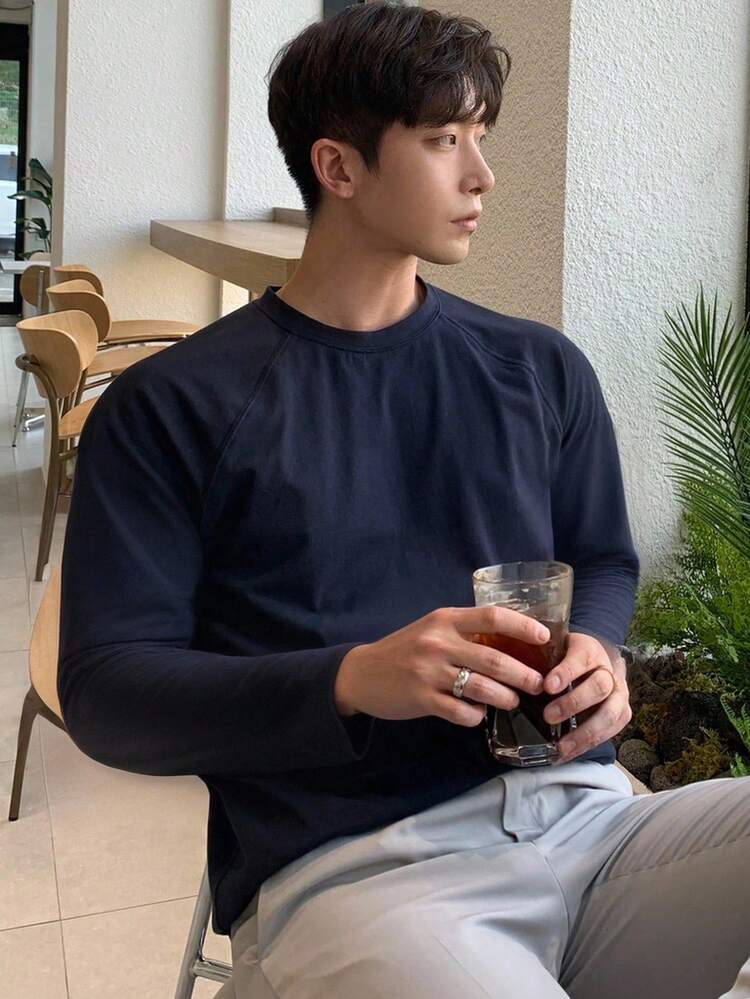 Navy Blue Long Sleeve Casual Round Neck T-Shirt For Men, Autumn