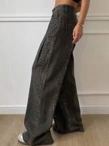 Dazy Tall 女式宽松街头风格直筒裤，豹纹牛仔裤 - 棕色 - 查看 5