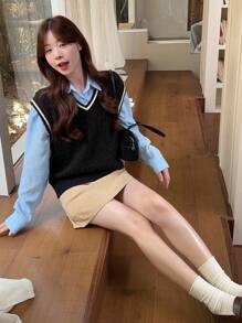 DAZY Women's Collegiate Style Casual Contrast Trim Knit Vest