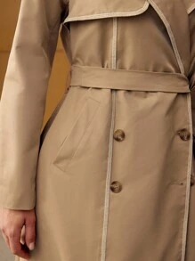 MOTF PREMIUM 经典卡其色撞色蕾丝边宽松休闲优雅风衣