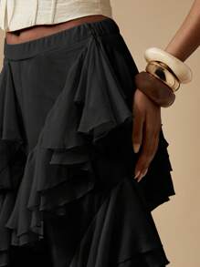 MISSGUIDED 夸张荷叶边层叠雪纺阔腿裤，个性晚装，适合各种场合的阔腿裤，适合派对穿着 - 黑色 - 查看 4