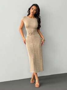 SHEIN PETITE 夏季秋冬杏色亮片冰丝圆领短袖流行时尚金属装饰修身中长款女装连衣裙 - 杏色 - 查看 7