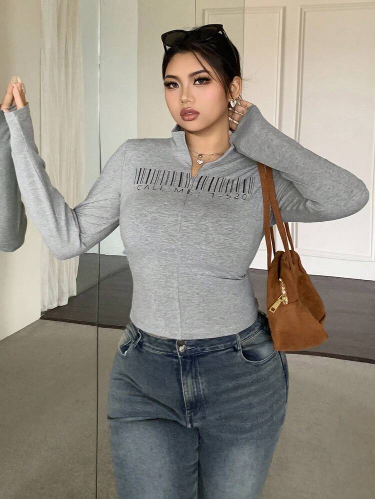 Dazy Plus Graphic Print Tight Fitted Mock Neck Zip-Up Cropped Long Sleeve Plus Size Women Street T-Shirt