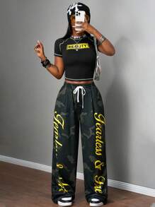 Slaydiva 2025 Spring/Summer New Music Festival Sexy Easter Holiday Western Nomadic Style Birthday Graduation Student Daily Wear Basic Versatile Viral Simplistic Casual Club Outfit Women Lettering Graphic Tee Crop Top + Camo Letter Print Loose Straight Leg Pants 2-Piece Set 2 Pieces Sets Woman Casual - Multicolor - View 4