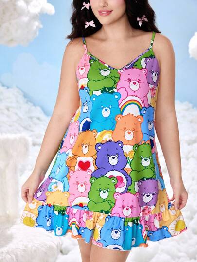 SHEIN X Care Bears 加大码卡通熊图案荷叶边下摆吊带睡衣