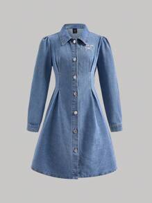 SHEIN 青少年女孩牛仔连衣裙，休闲舒适的纽扣式牛仔连衣裙，带刺绣图案，时尚街头风格，百搭面料，新品上市