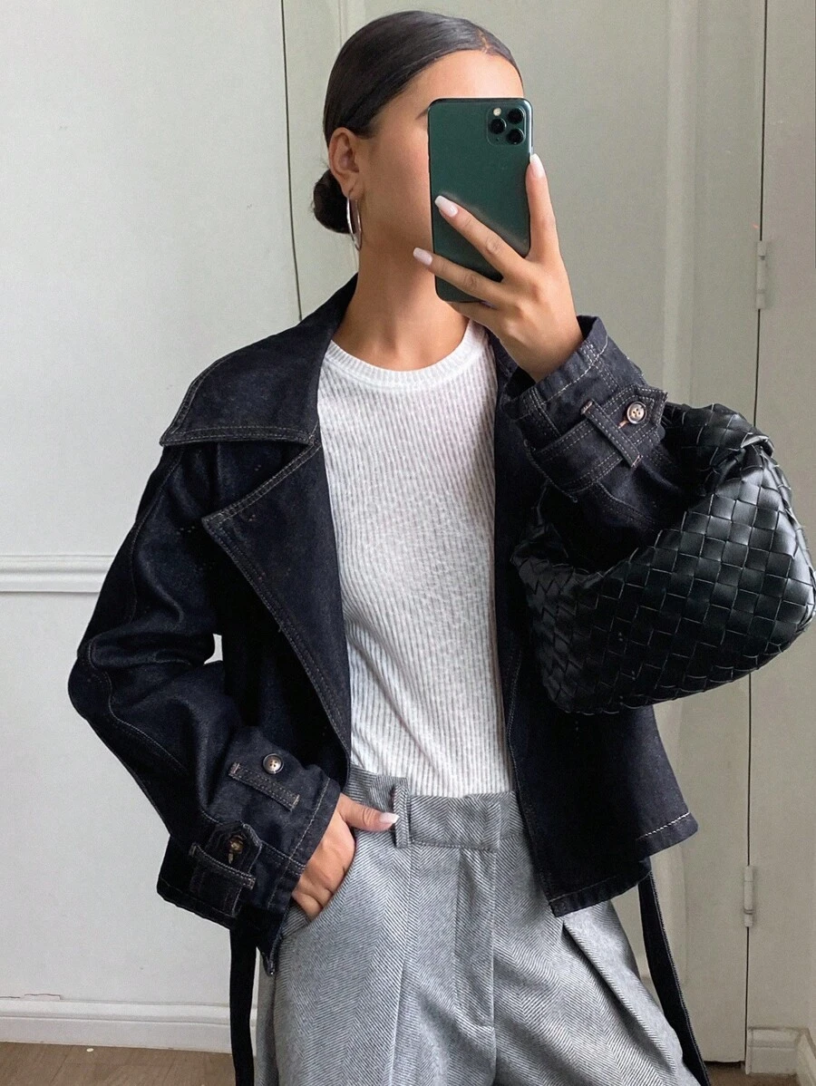 DAZY Women's Short Cinched Waist Waist Casual Denim Jacket And Coat