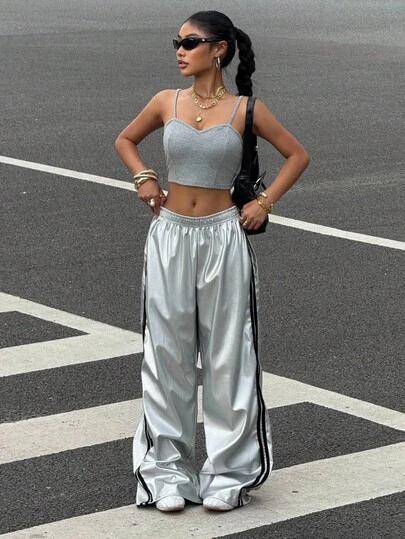 Muchica 女士秋季新款撞色条纹PU运动裤，帅气又适合日常穿着