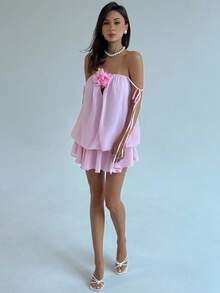 Aloruh Váy ngắn bandeau họa tiết hoa một bên vai ngọt ngào và cay nồng dành cho nữ, viền nhún bèo, quần short an toàn tích hợp để tránh hở hang - Hồng - Xem 5