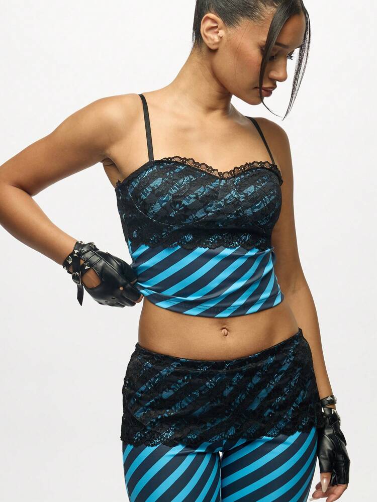 SUMWON WOMEN Lace Trim Diagonal Striped Cami Top With Bustier Style
