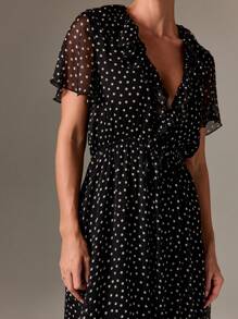 AiiRZ 波点荷叶边袖长裙 V 领荷叶边飘逸优雅夏季海滩婚礼宾客特殊场合派对长裙 - 黑與白 - 查看 5