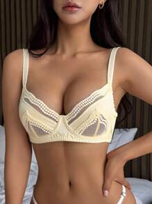 DAZY Bra Lingerie Wanita dengan Tali Bahu Tipis yang Dapat Diatur dan Sedikit Berkerut, Motif Renda dan Patchwork. - Sampanye - View 4