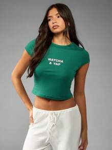 MISSGUIDED Matcha And Yap 图案婴儿 T 恤绿色修身短袖棉质 T 恤短款上衣街头服饰个性文字现代时尚夏季 - 綠色 - 查看 3