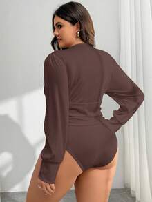 SHEIN Essnce Plus Size Women's Bodysuit,Brown,Autumn,Elegant,Night Out Club,Cute White Top,Valentine Day Outfits,Spring Vacation Clothes,Casual Tops - Brown - View 2