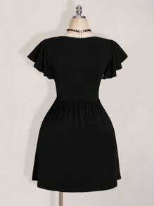 SHEIN PETITE CURVE Plus Size Black A-Line Mini Dress With Flounce Sleeves And Ruffle Hem For Fall Black Dress Fall,Wedding Guest Dress Women Black Dress Summer Black Western Dress Gothic Summer Clothes Witchy Dress Cute Black Dress - Black - View 2